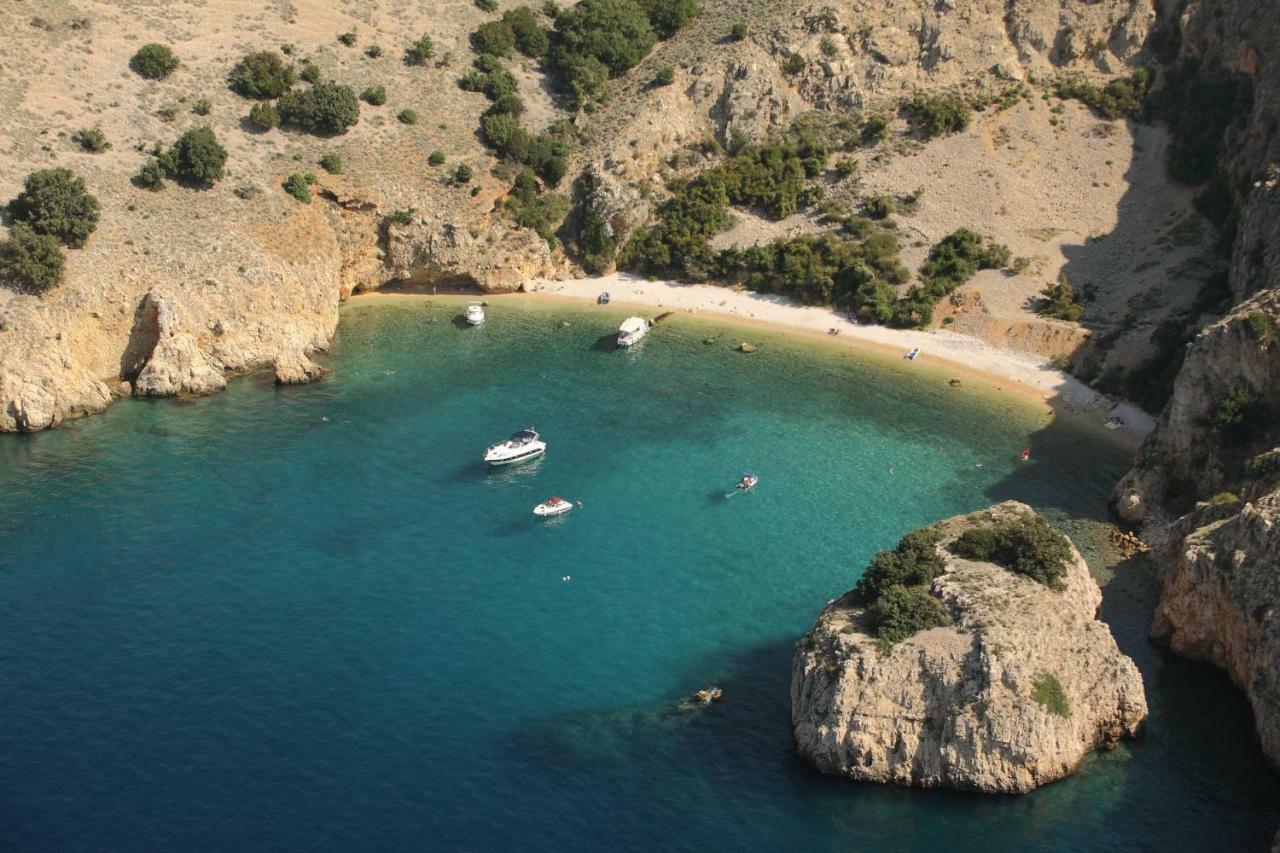 Villa Muraj-kornic, Krk Kornic